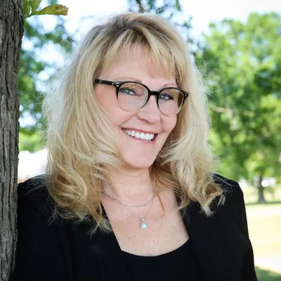 Laura Becker- wedding officiant