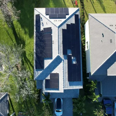 American Green Solar & Roofing LLC