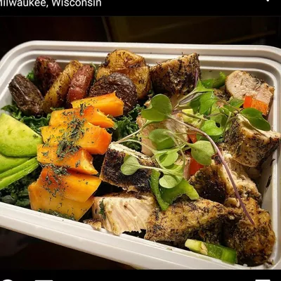 Raulito’s Platitos
