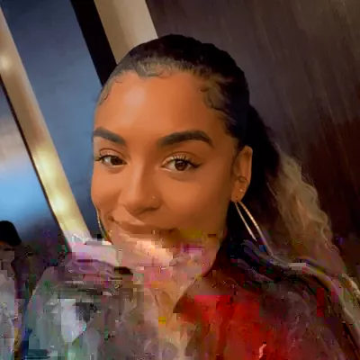 Aura Bomb Beauty
