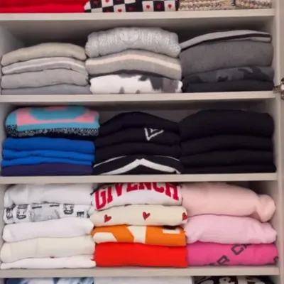 Harmoniously organized