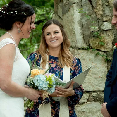 Laura the Officiant