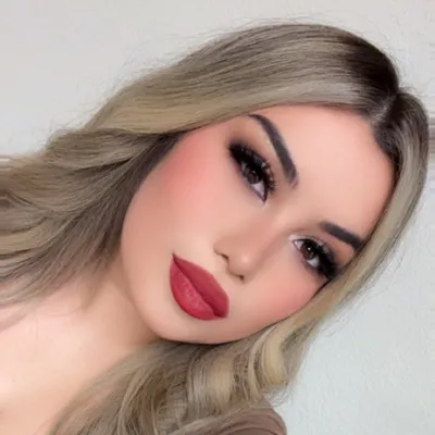 LeonaMakeUpBeauties