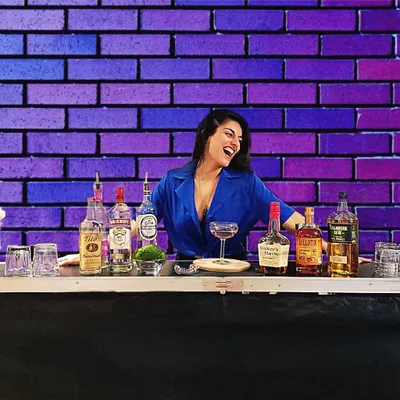 Her Velvet Pour