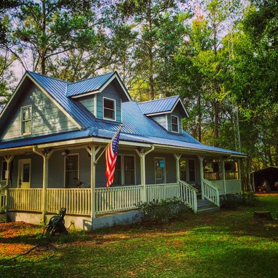 TMT Roofing LLC