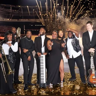 The Queen’s Court Party Band
