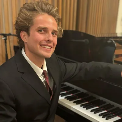 Alexander Light (SOLO PIANOMAN)