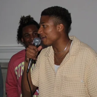 DJ lloyd