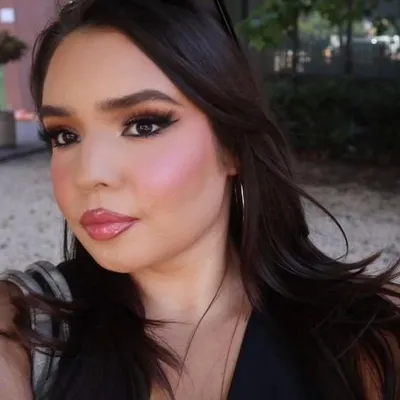 Glam by Gabriella