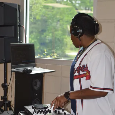 Dj Peezy P