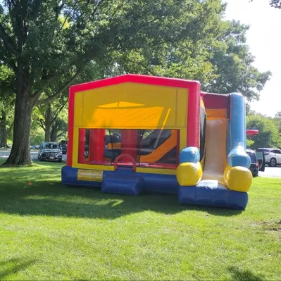 Bounce Back At Me: Your Moon Bounce Rentals.