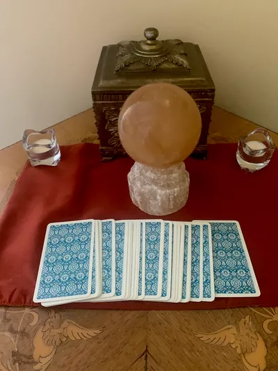 Crystal Psychic Healer
