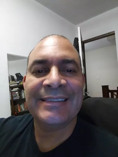 Daniel Santos-handyman