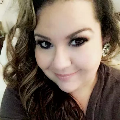 Elena Diaz-Acosta -  VOICE Studio