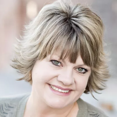 Elaine Mills - Music Maker Studio