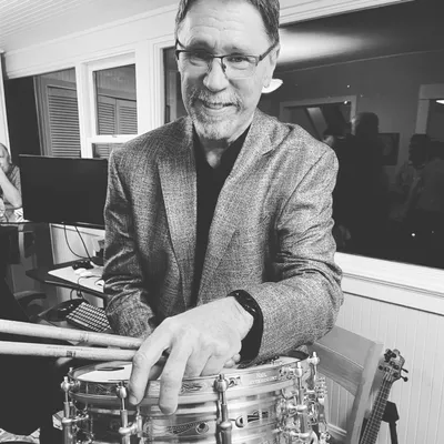Bettencourt Drumming