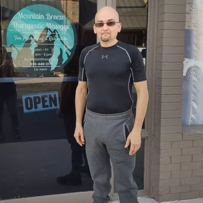 Mountain Breeze Therapeutic Massage
