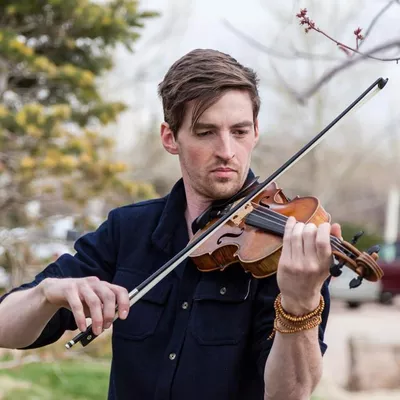 Alexander Raab Violin Studios