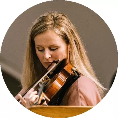 Amy Pro Violinist ?
