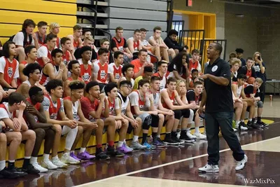 Coach Jon Willis