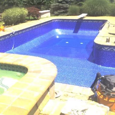 Castle Pools Maintenance Service LLC