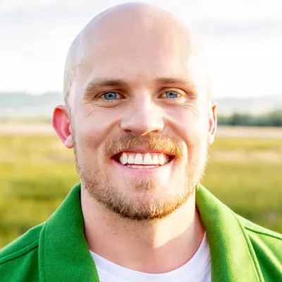 EJ Michels Vocal Coach