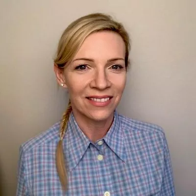 Julie Fill, LMT