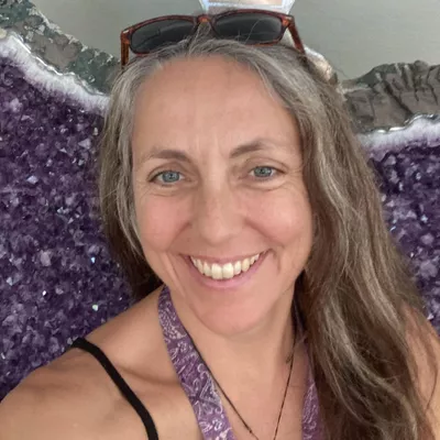 Liesbet Pryke CHt, Nourishing Body and Mind