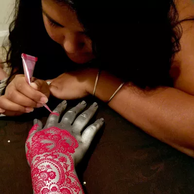 Henna By Sahrish