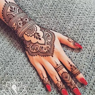 Riena Henna