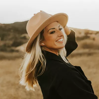 Megan Anten Photos