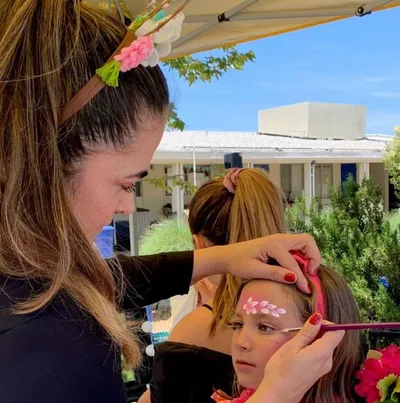 Tammy P ?‍♀️ face painting and balloon t