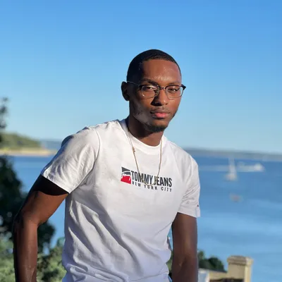 Ig @ Themellow.cameraman
