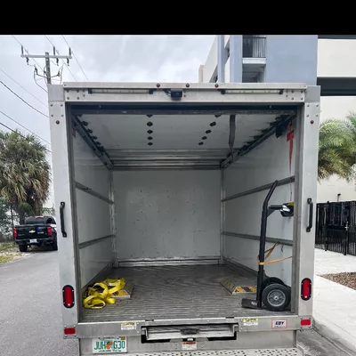 Runners Delivery and Transportation LLC