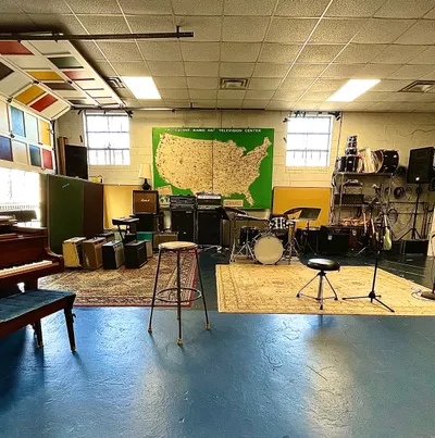 Electron Gardens Studio