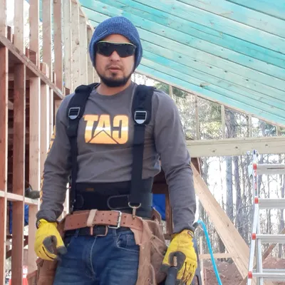 EM CONSTRUCTION