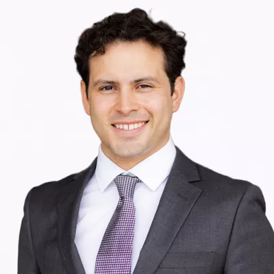 Luis | Fractional MBA | Writing, Editing, Strategy