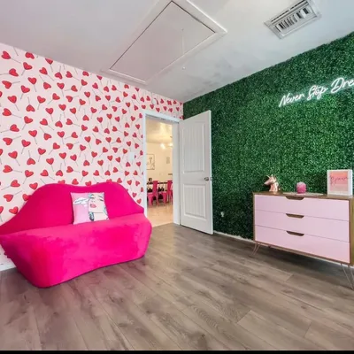 Florida Wallpaper Specialist LLC