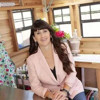 Administrative Assistant Wendy
