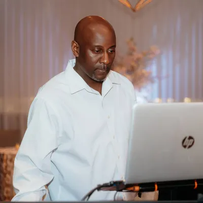Kennections Entertainment, LLC