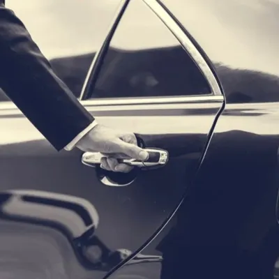the quiet luxury