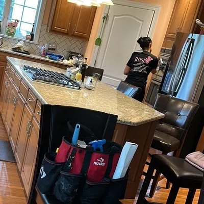 Rosi Cleaning services ? ???
