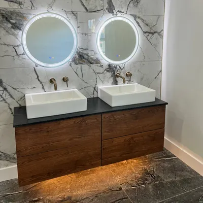 Modern Bathroom Makeovers