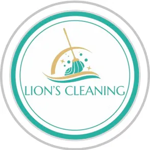 Lion’s cleaning