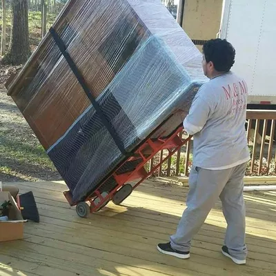 M&M Movers
