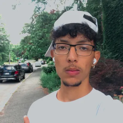 DJ