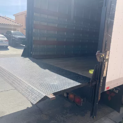 Meet & Greet Trucking LLC
