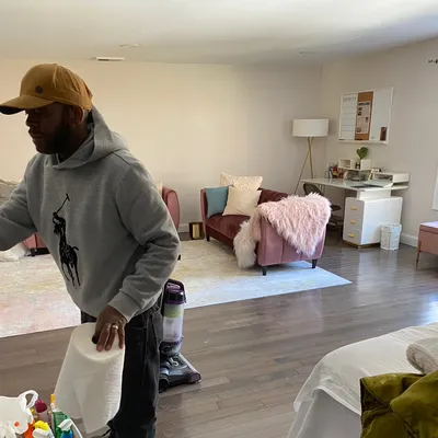 JJ’s Sparkle House Cleaning