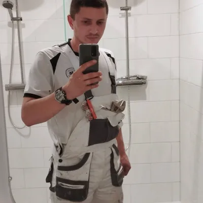 Andrew Handyman