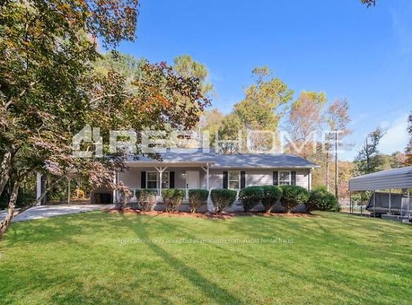 271 Meadowbrook Dr - Mc Donough, GA 30253 - Home For Rent